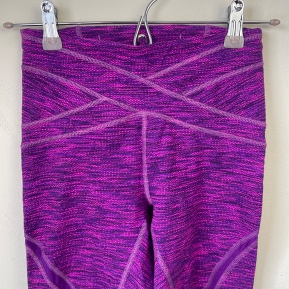 Lululemon Free Flow Crop Diamond Jacquard Space Dye Tender Violet Raspberry Glo - Picture 7 of 9